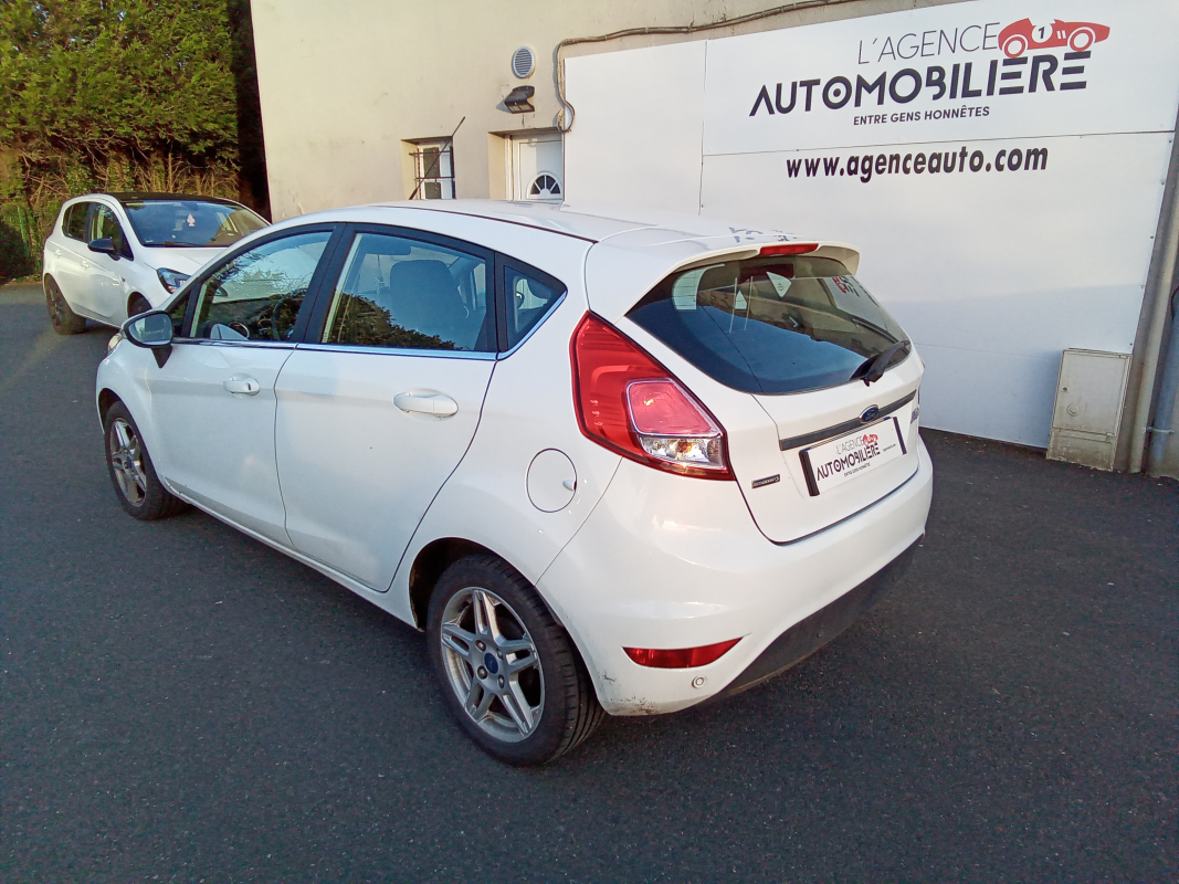 Ford Fiesta — 3