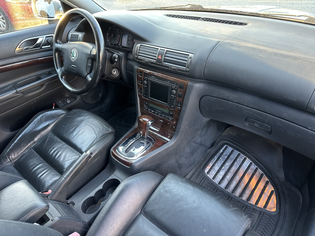 Skoda Superb — 7