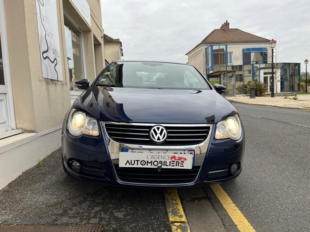 Volkswagen EOS — 2