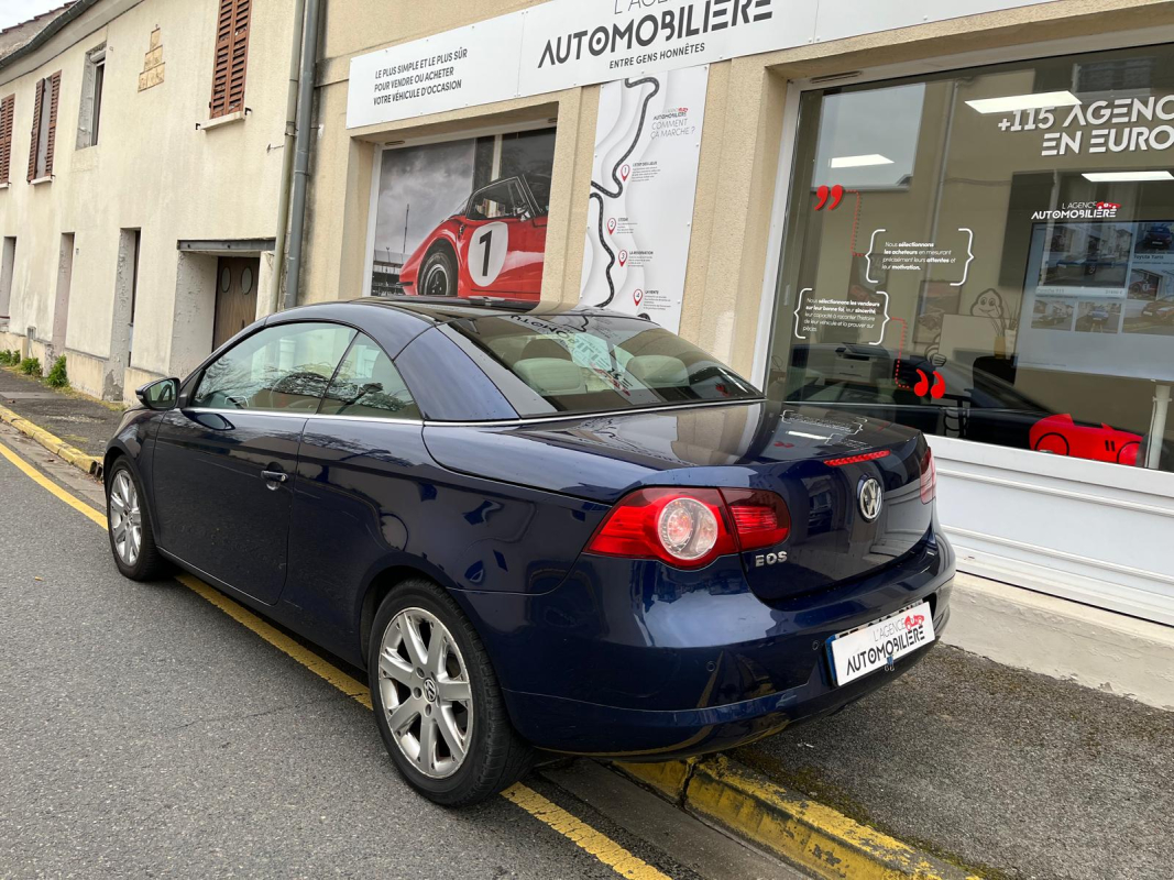 Volkswagen EOS — 4