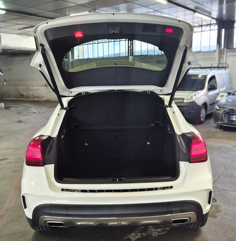 Mercedes Classe GLA — 22
