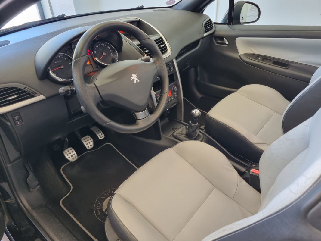 Peugeot 207 — 12
