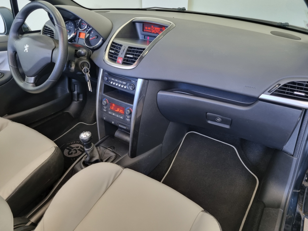 Peugeot 207 — 21