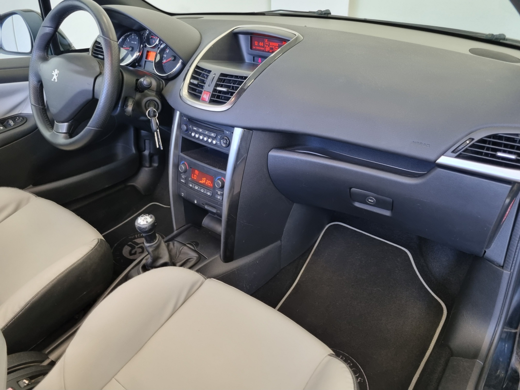 Peugeot 207 — 22