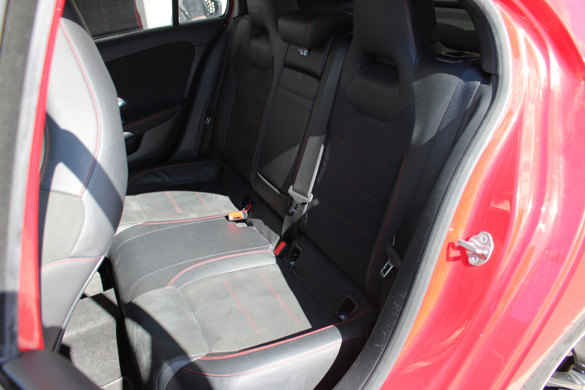 Mercedes Classe A — 28
