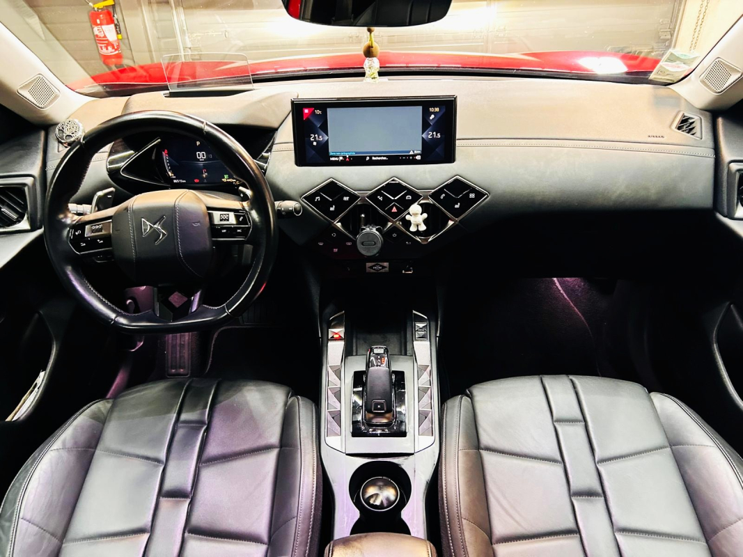 DS DS3 — 11