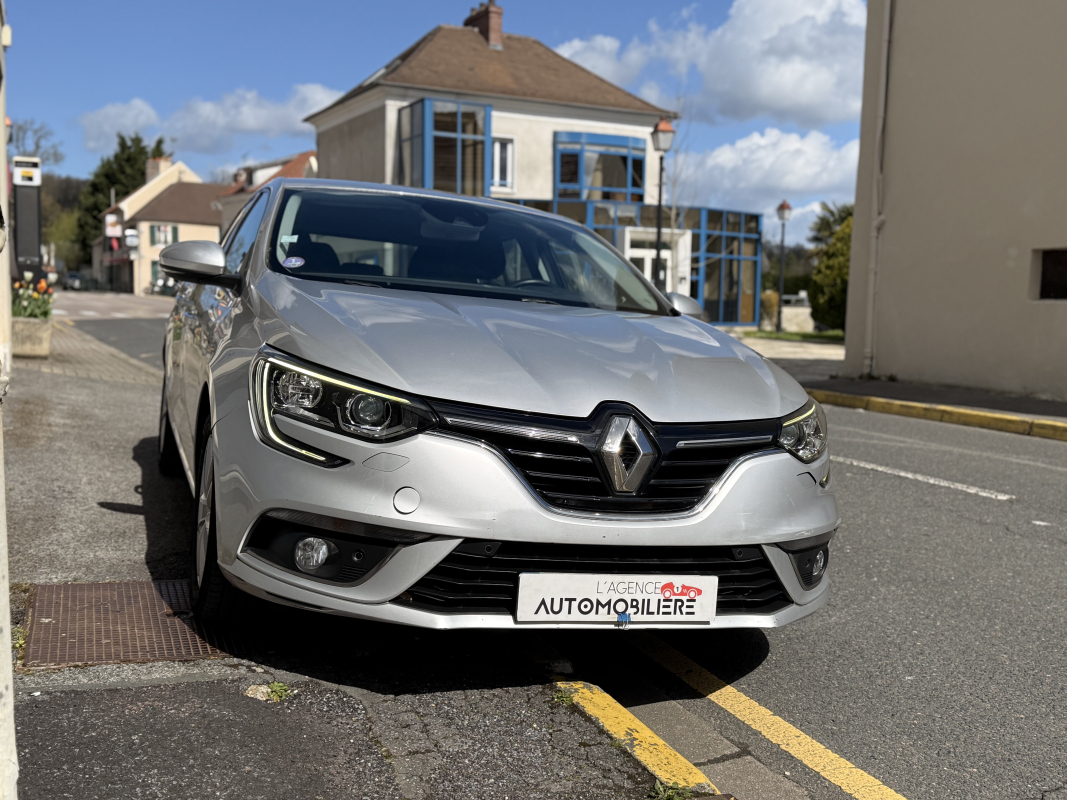 Renault MEGANE IV — 3