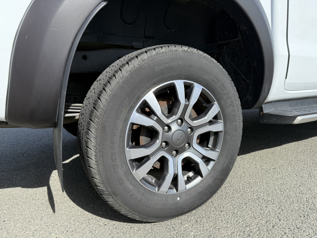 Ford Ranger — 38