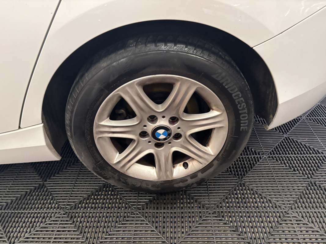 Bmw Série 1 — 26