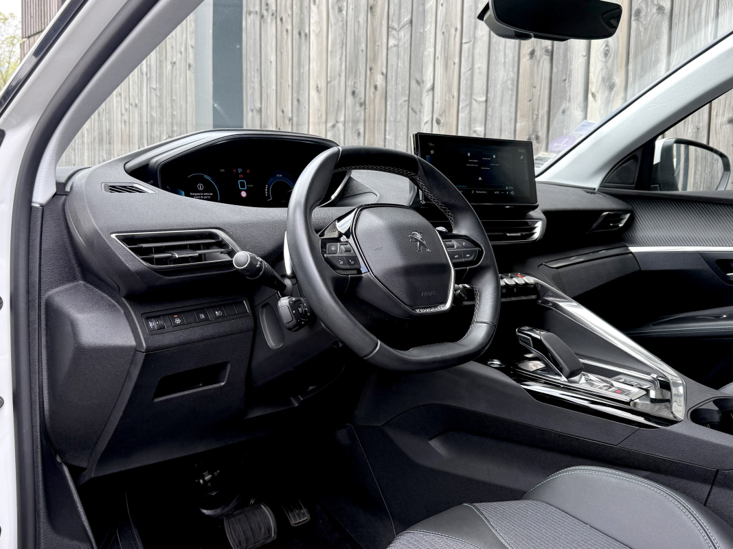 Peugeot 3008 — 4