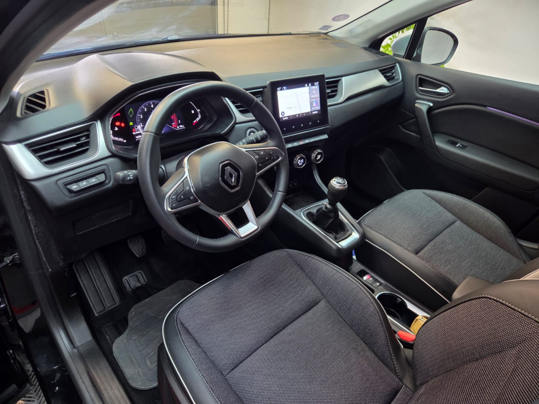 Renault Captur — 11