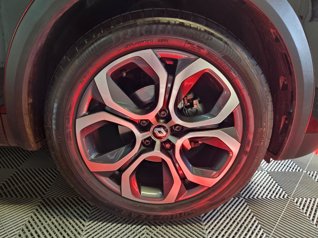 Renault Captur — 21