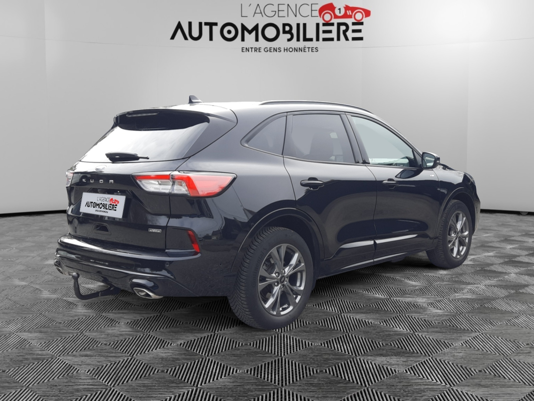 Ford Kuga — 4