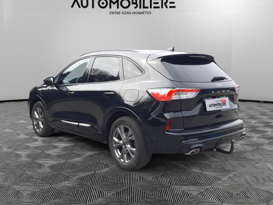 Ford Kuga — 7