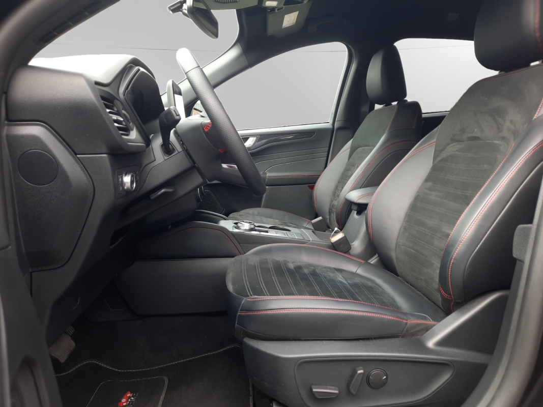 Ford Kuga — 9