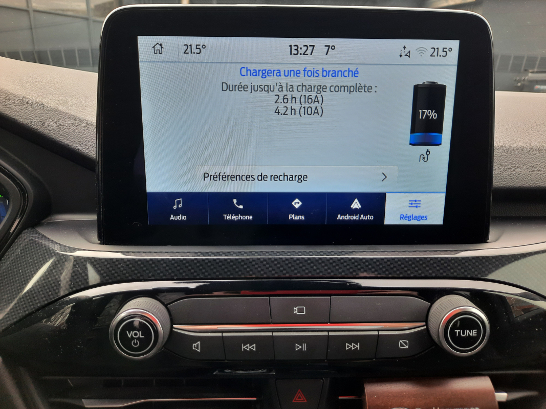 Ford Kuga — 17