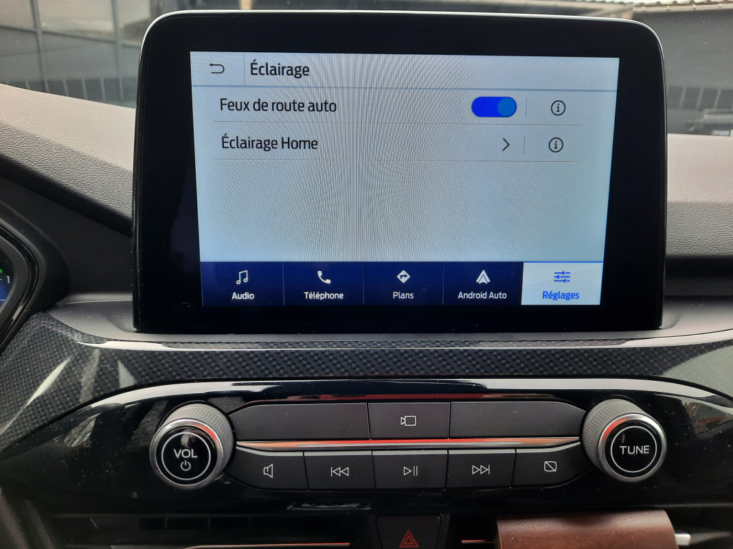 Ford Kuga — 19