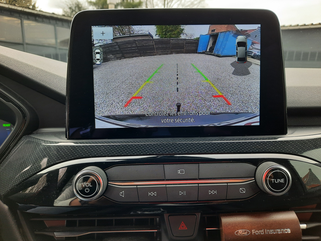 Ford Kuga — 24