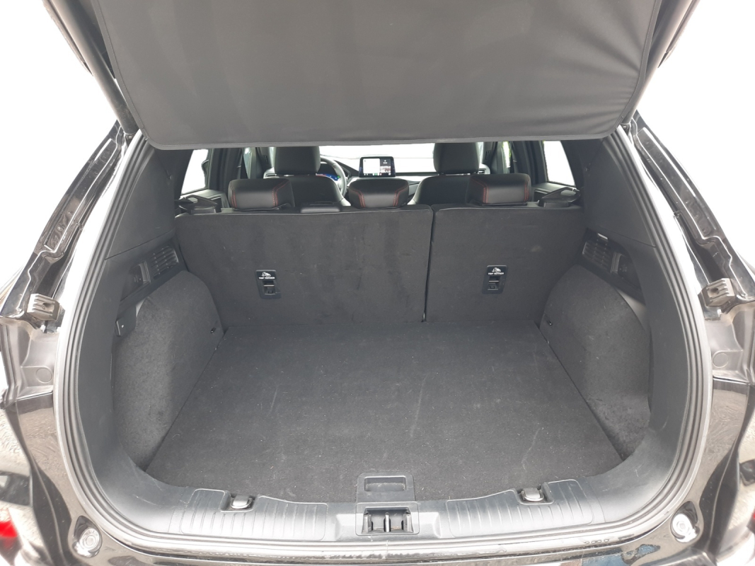 Ford Kuga — 32