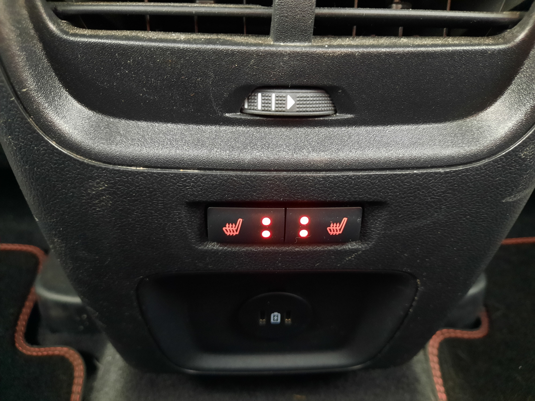 Ford Kuga — 30