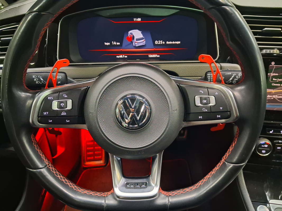 Volkswagen Golf — 18