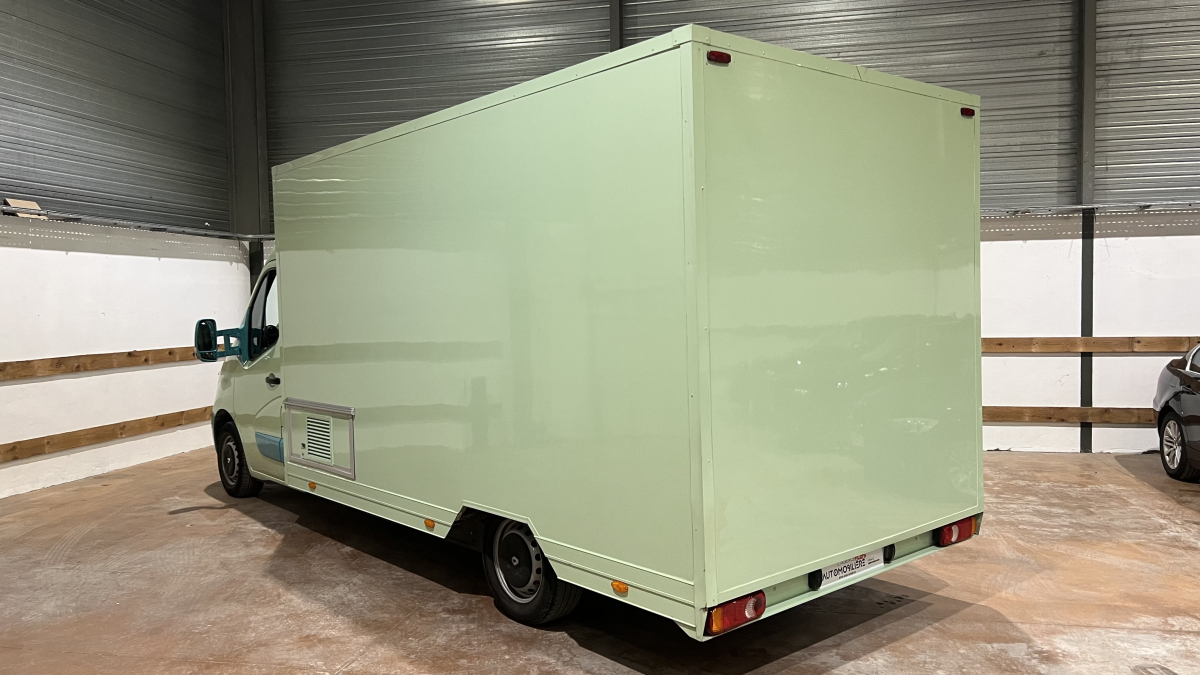 Renault Master — 4