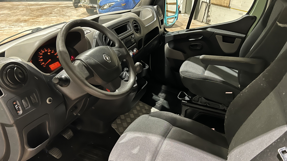 Renault Master — 7