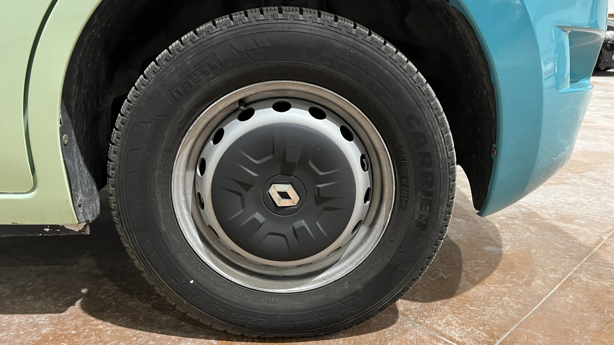 Renault Master — 18