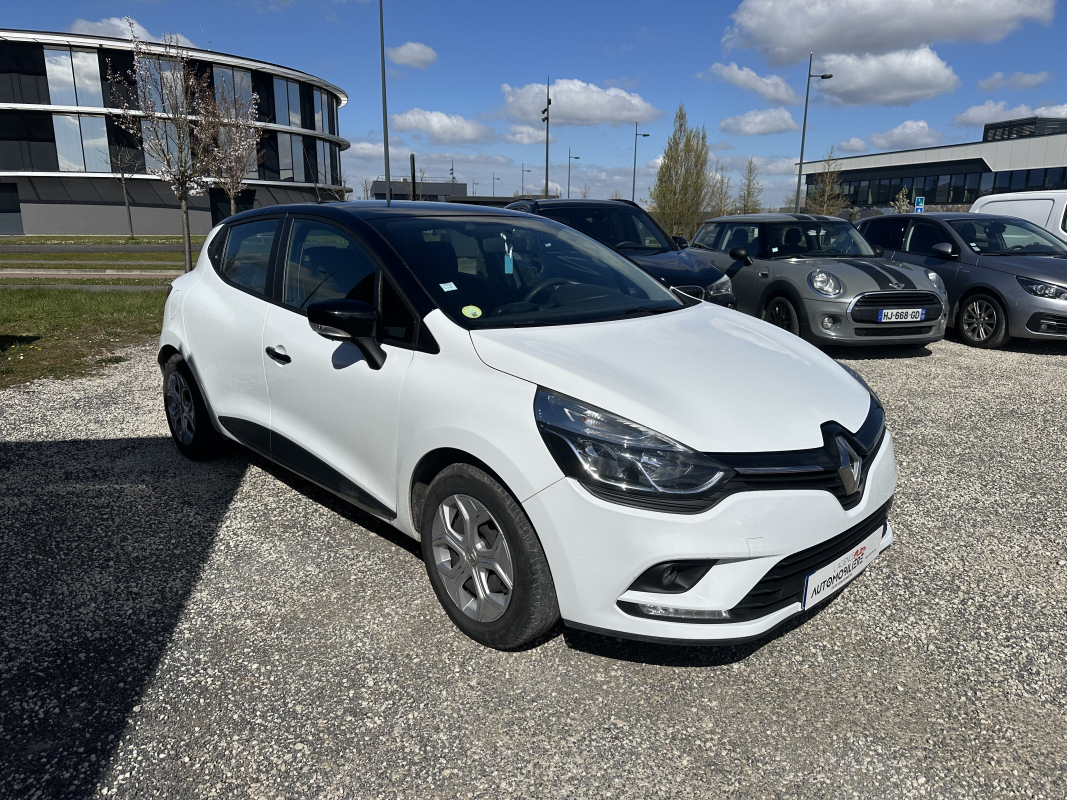 Renault Clio — 7