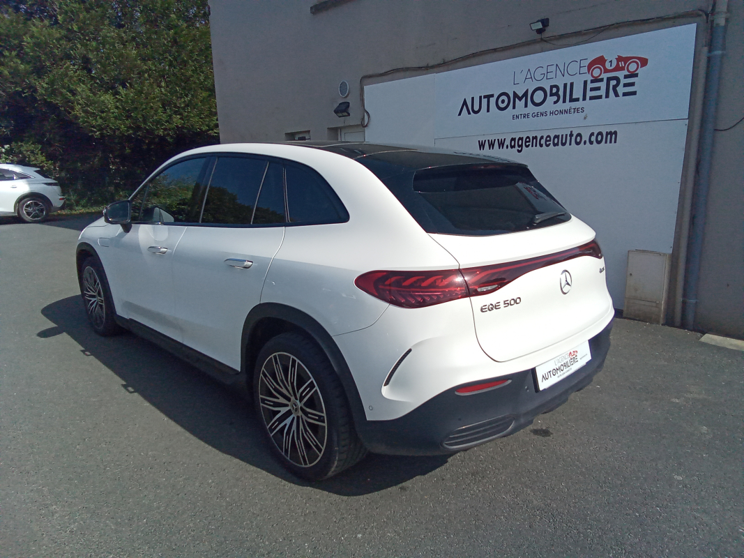Mercedes EQE — 3
