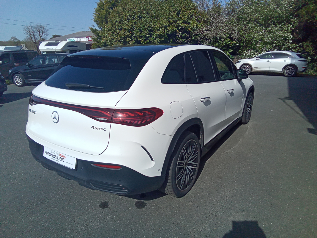 Mercedes EQE — 5