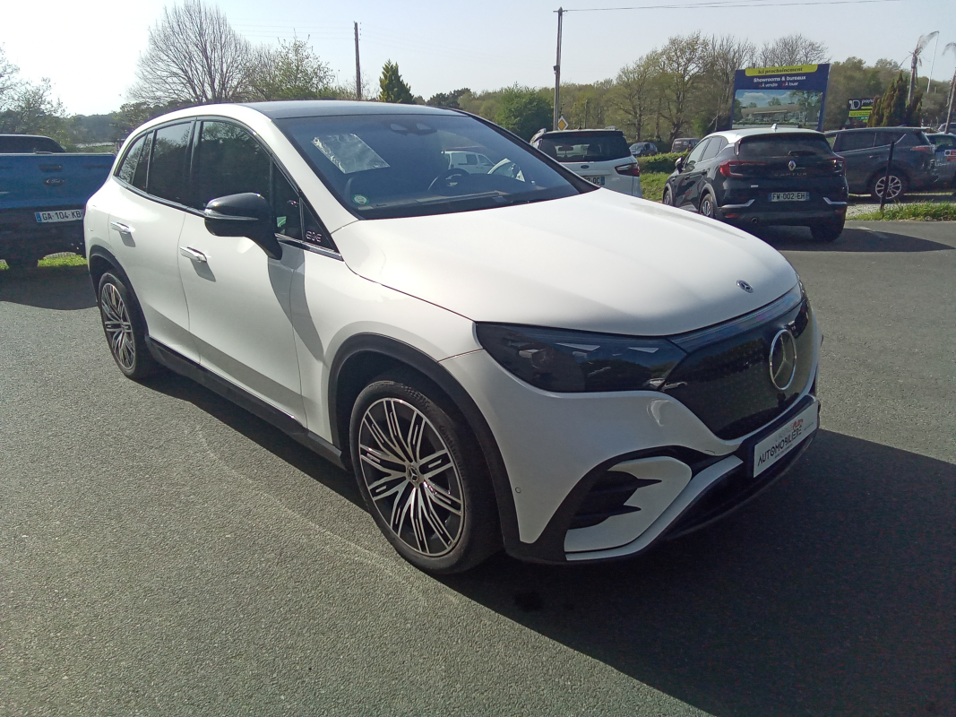 Mercedes EQE — 6