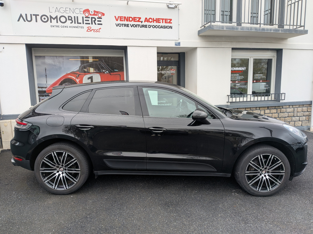 Porsche Macan — 4