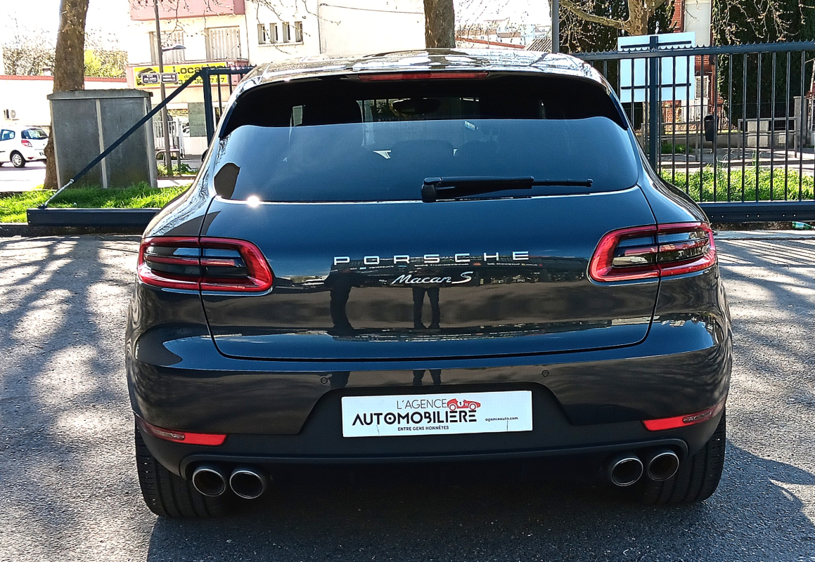 Porsche Macan — 5