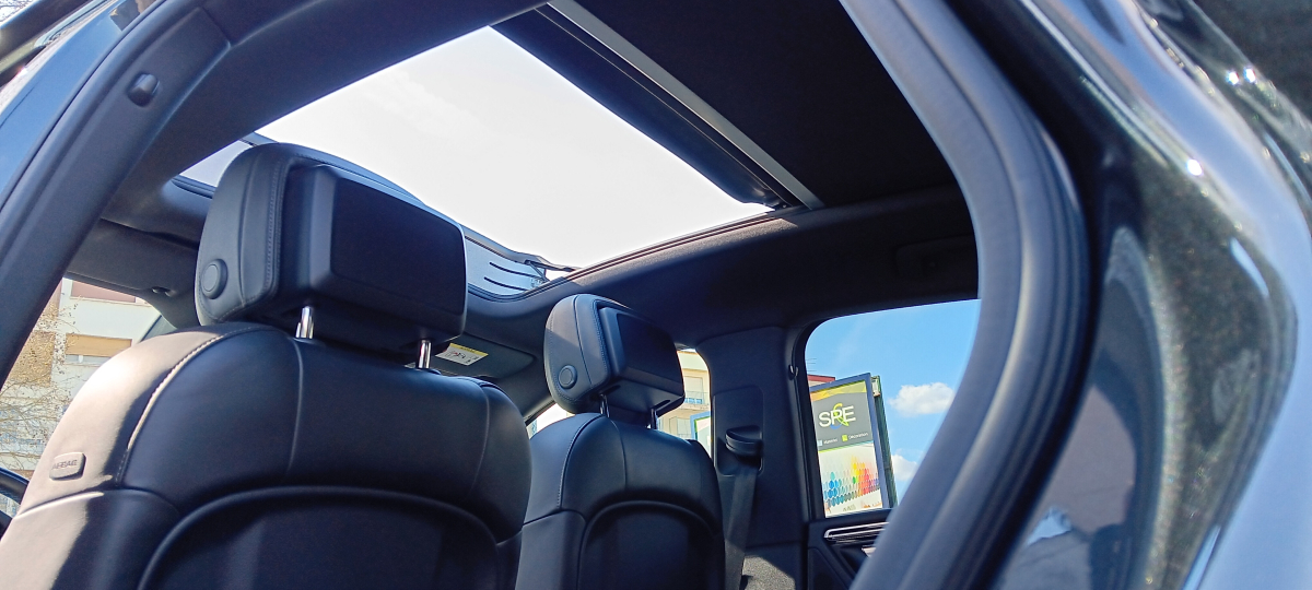 Porsche Macan — 7