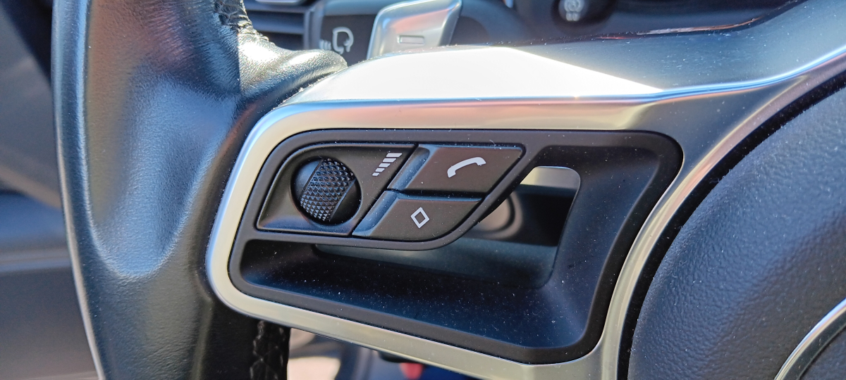 Porsche Macan — 16