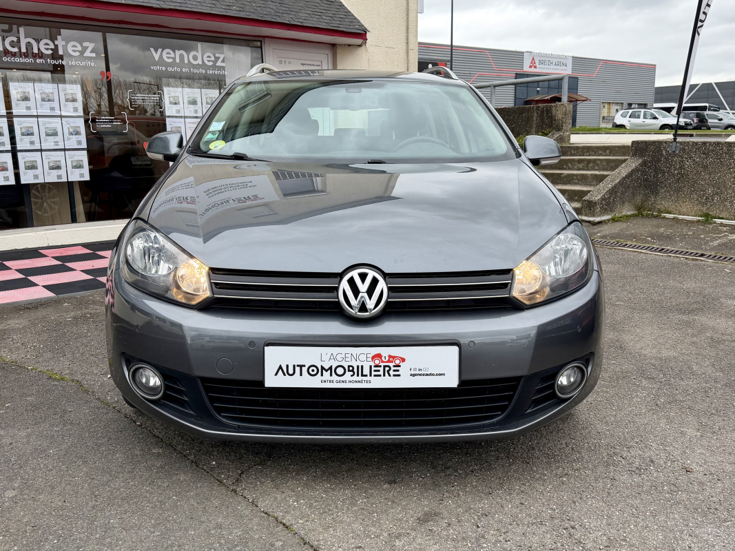 Volkswagen Golf — 8