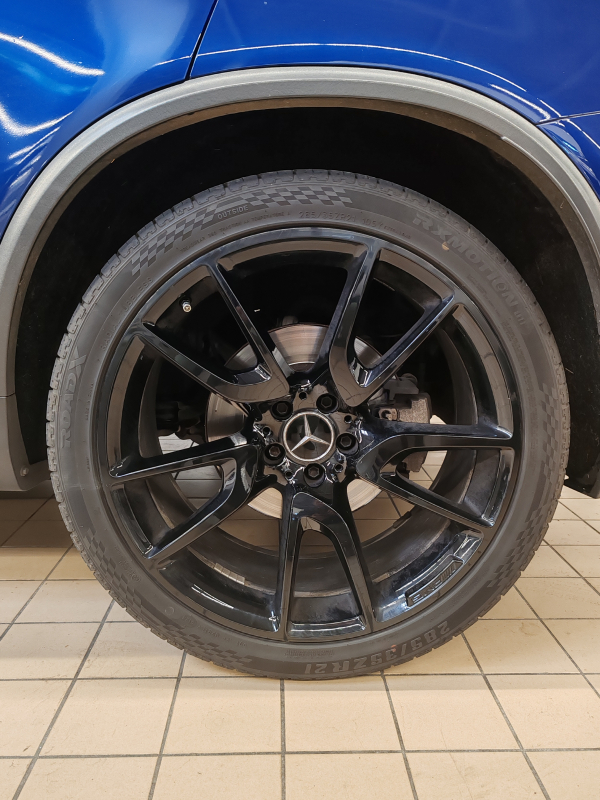 Mercedes GLC — 34