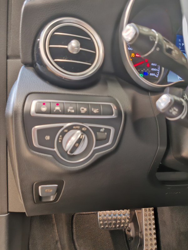 Mercedes GLC — 22