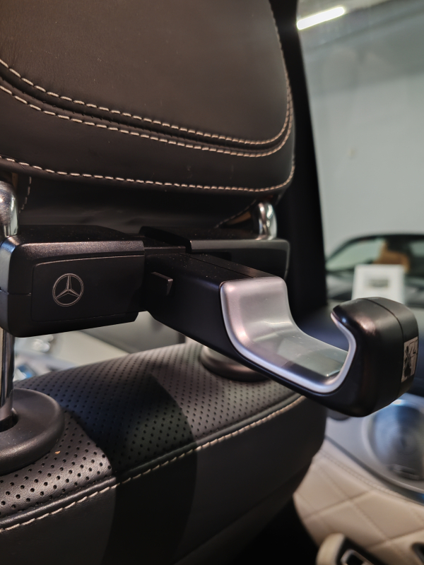Mercedes GLC — 28