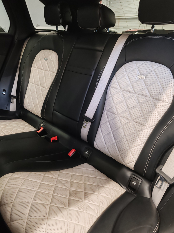 Mercedes GLC — 17