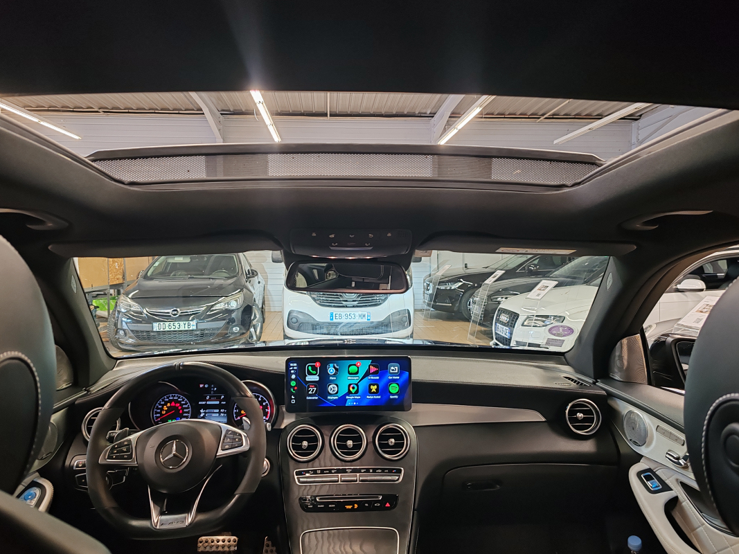 Mercedes GLC — 10