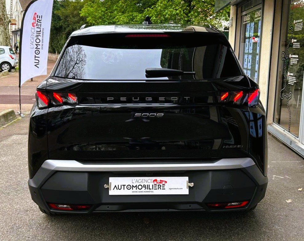 Peugeot 5008 — 5
