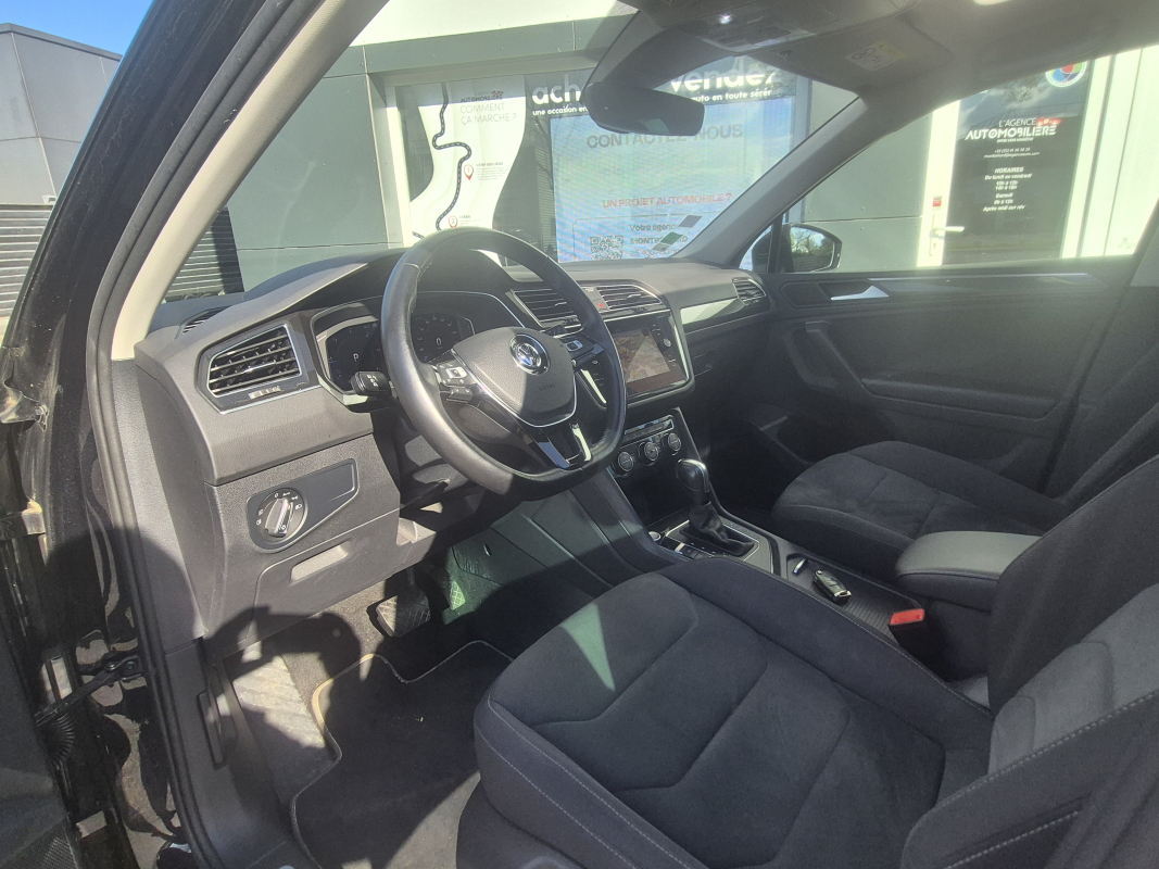 Volkswagen Tiguan — 20