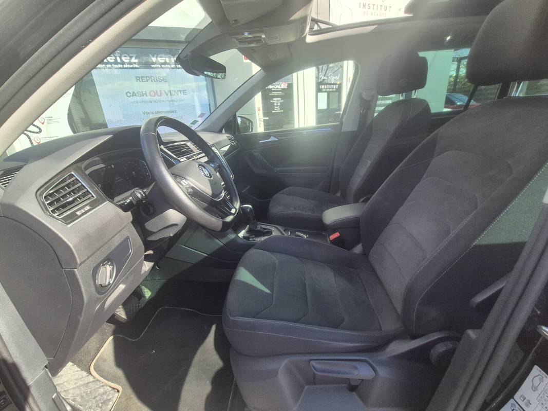 Volkswagen Tiguan — 28