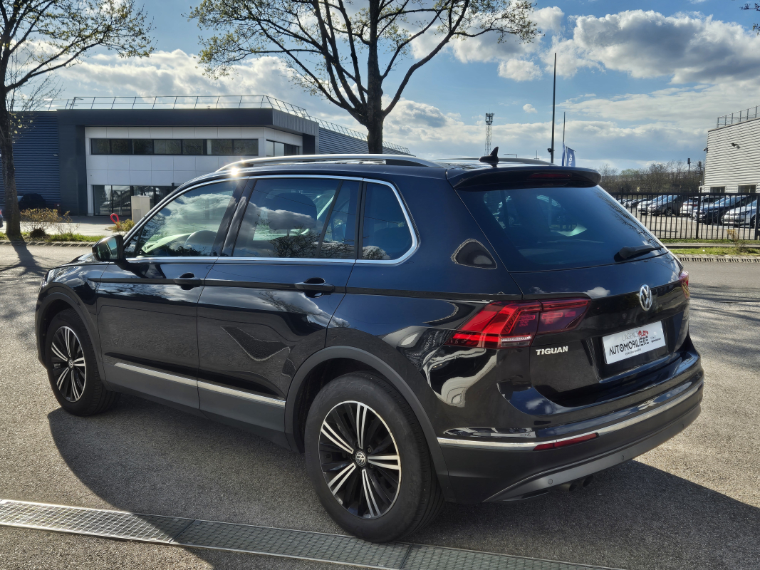 Volkswagen Tiguan — 7