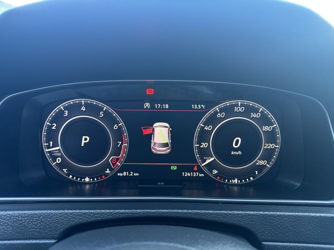 Volkswagen Golf — 13