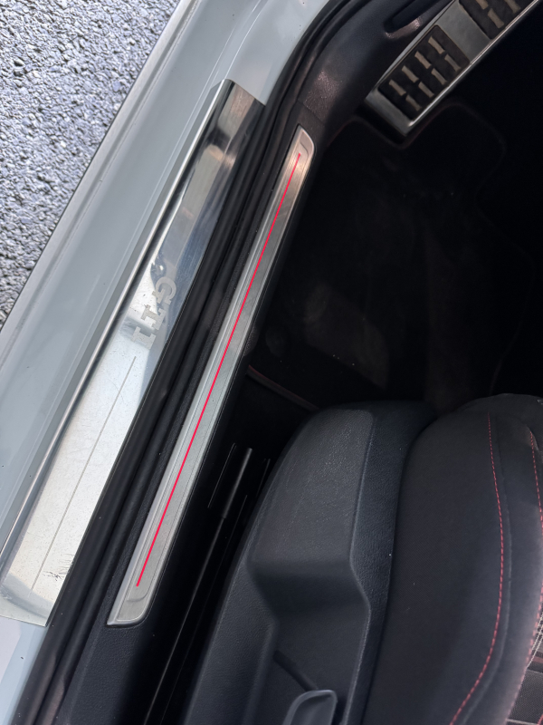 Volkswagen Golf — 40
