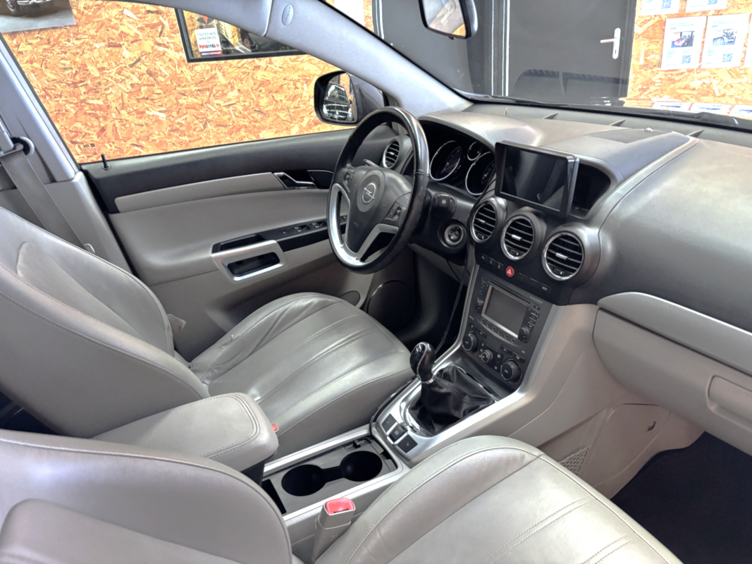 Opel Antara — 10