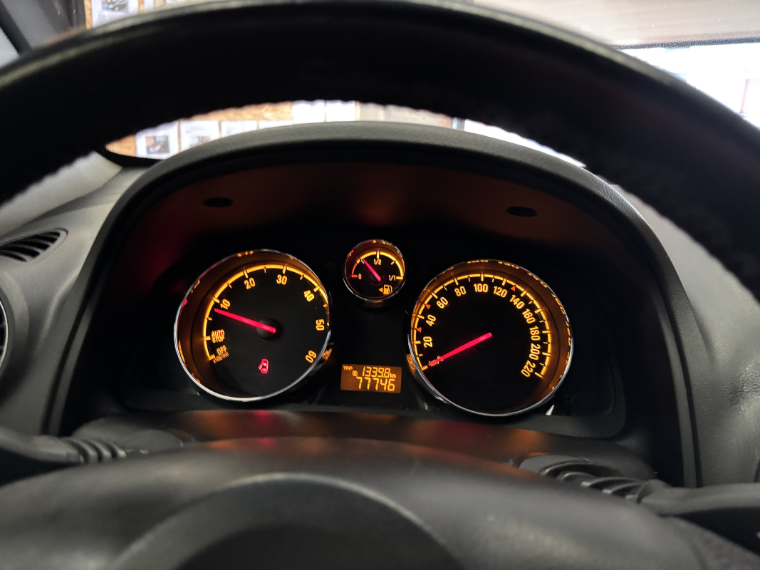 Opel Antara — 22